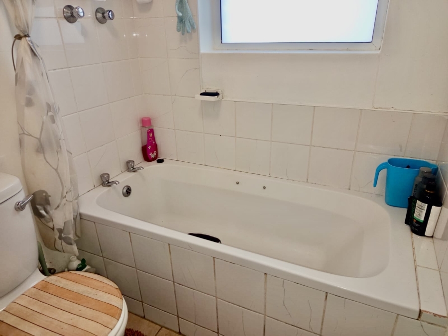 2 Bedroom Property for Sale in Walmer Eastern Cape